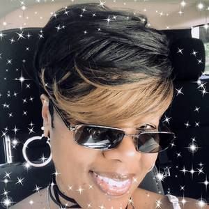 Meet your Posher, Teresa